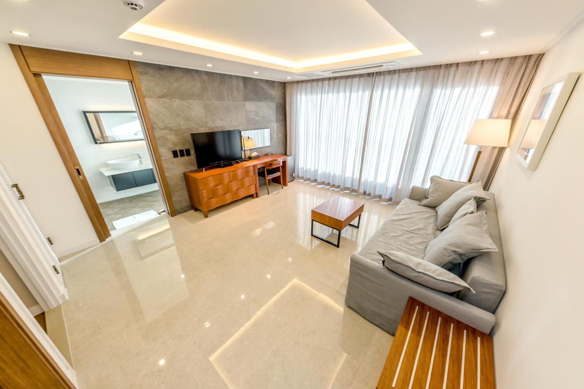 Arts Spa&Poolvilla Jeju Buitenkant foto
