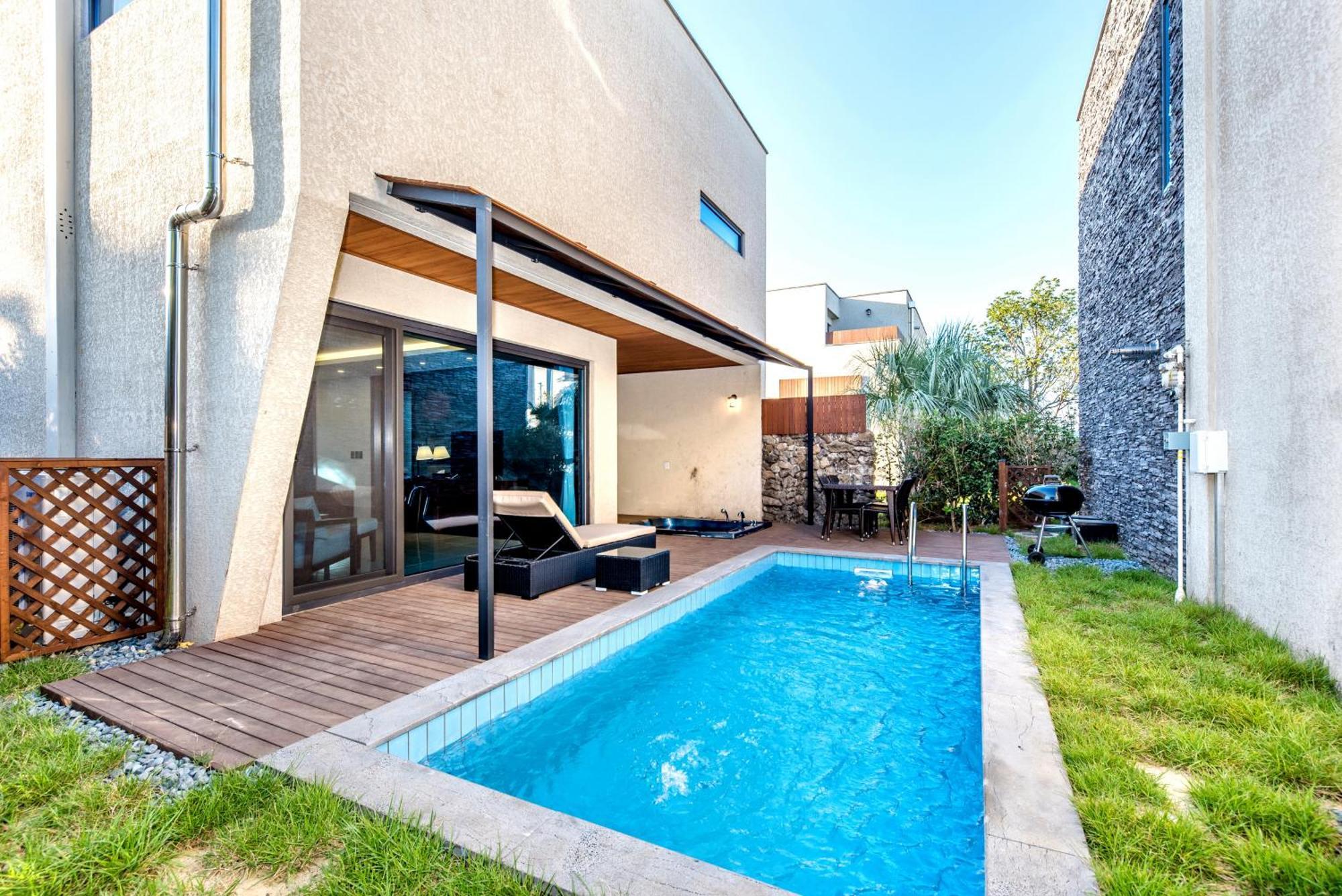 Arts Spa&Poolvilla Jeju Buitenkant foto